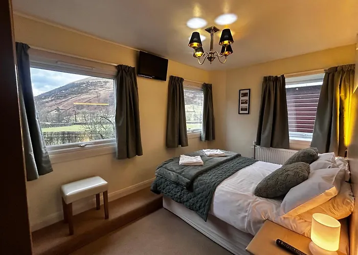 Kearton Hotel Thwaite