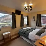 Kearton Hotel Thwaite