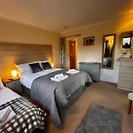 Kearton 3* Thwaite