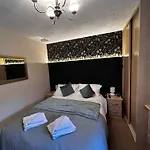 Kearton Hotel 3*